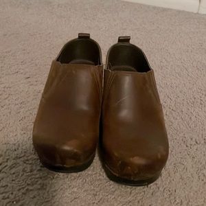 Brown Danko clogs in excellent condition